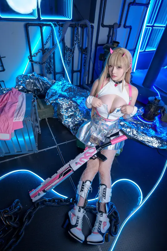 Nikke 毒蛇 - 雯妹不讲道理